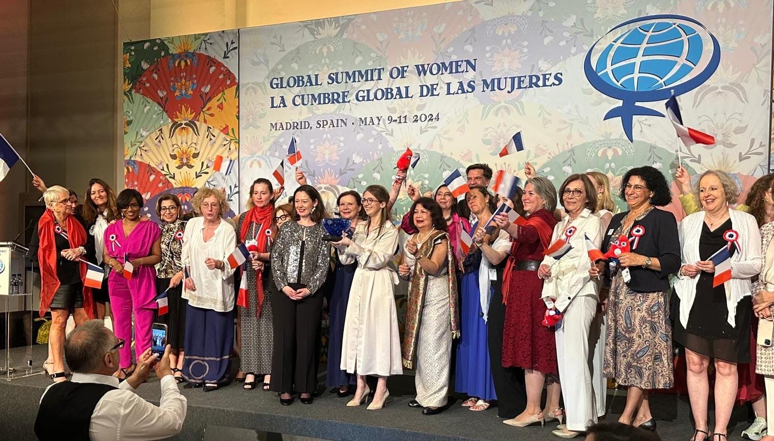 f593ed45-3af4-4261-890f-daf18b77d188