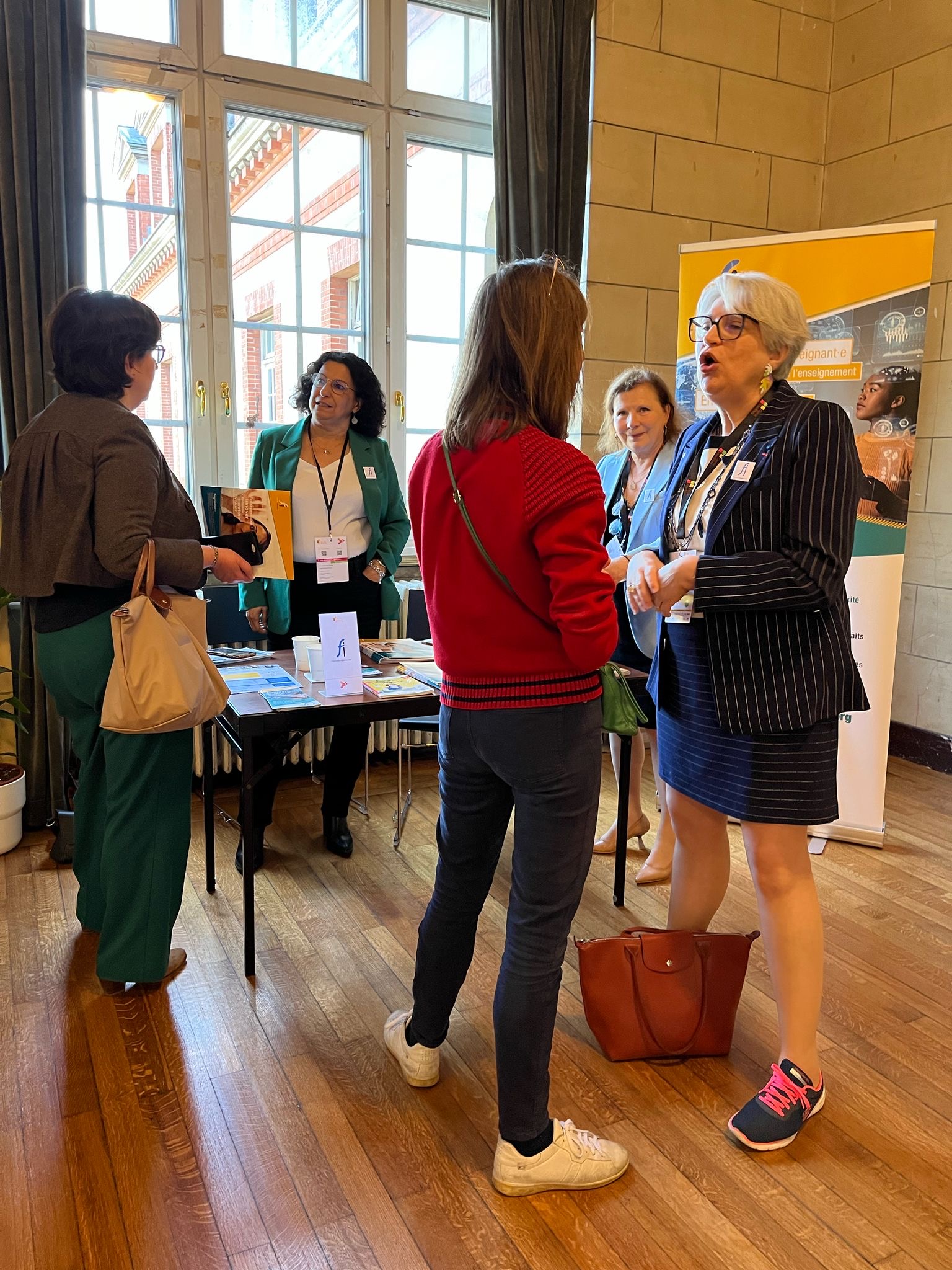 d7fb5575-4996-418f-b101-651635346fbc